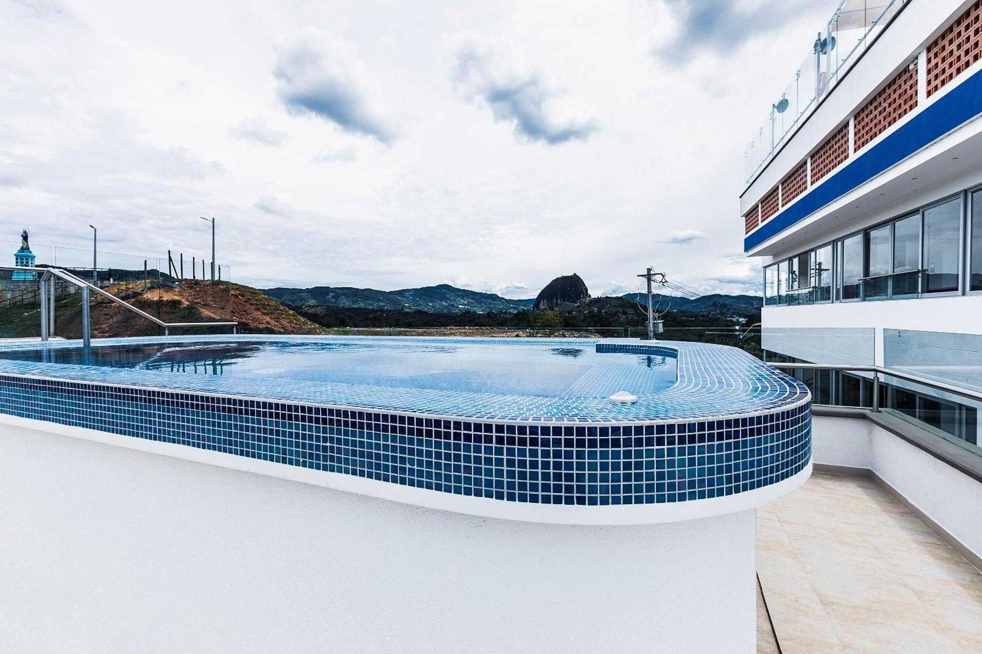 Hotel Santorini Guatapé 외부 사진